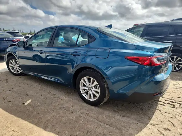 4T1DAACK7SU623043 2025 TOYOTA CAMRY - Image 2
