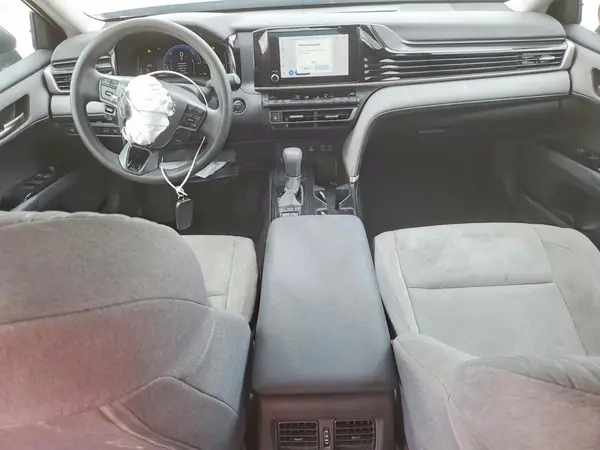 4T1DAACK7SU623043 2025 TOYOTA CAMRY - Image 8