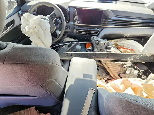 4T1DAACK7SU627285 2025 TOYOTA CAMRY - Image 8