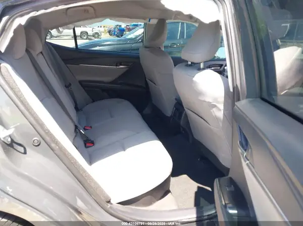 4T1DAACK7SU630977 2025 TOYOTA CAMRY - Image 8