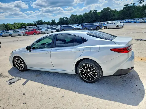 4T1DAACK7SU631501 2025 TOYOTA CAMRY - Image 2