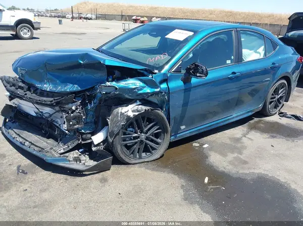4T1DAACK7SU637394 2025 TOYOTA CAMRY - Image 2