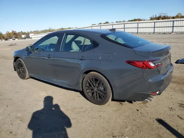 4T1DAACK7SU644684 2025 TOYOTA CAMRY - Image 2