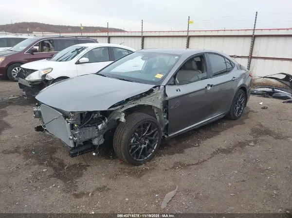4T1DAACK7SU645866 2025 TOYOTA CAMRY - Image 2