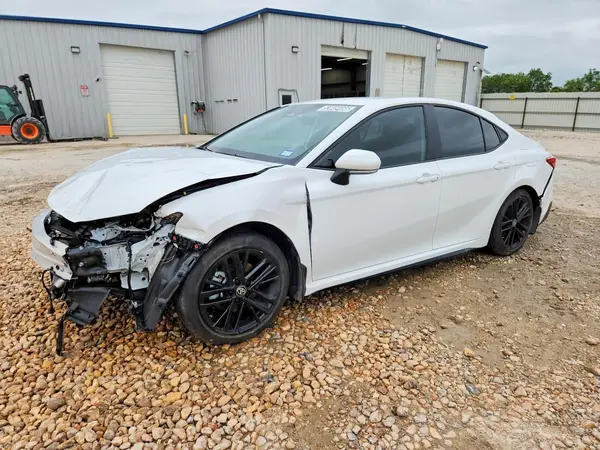 4T1DAACK7TU211884 2026 TOYOTA CAMRY - Image 1
