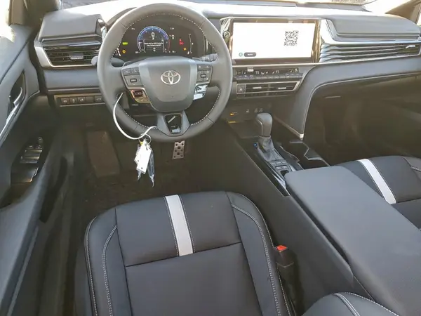 4T1DAACK7TU220794 2026 TOYOTA CAMRY - Image 8