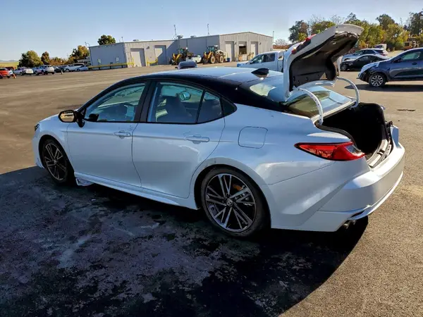 4T1DAACK7TU225316 2026 TOYOTA CAMRY - Image 2