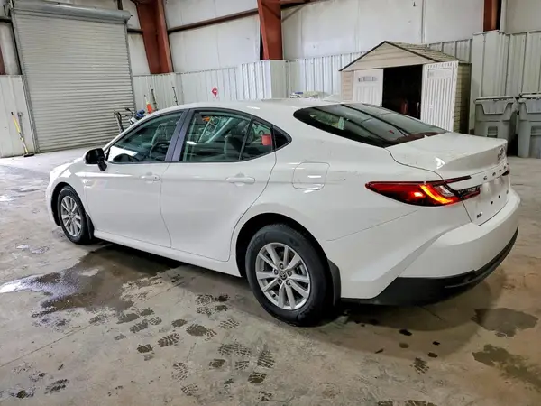 4T1DAACK7TU244707 2026 TOYOTA CAMRY - Image 2