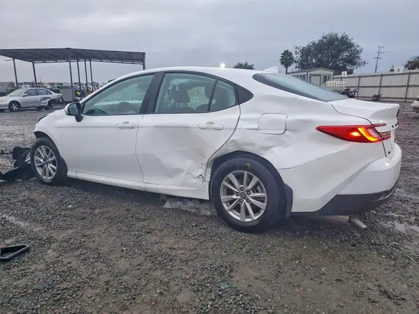 4T1DAACK7TU657808 2026 TOYOTA CAMRY - Image 2