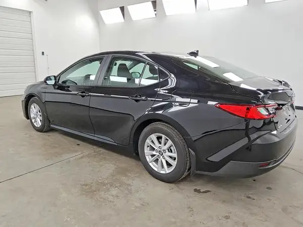 4T1DAACK7TU730353 2026 TOYOTA CAMRY - Image 2