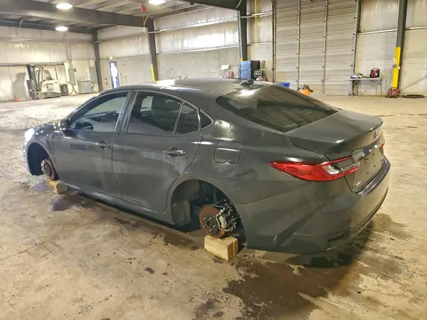 4T1DAACK8SU001647 2025 TOYOTA CAMRY - Image 2
