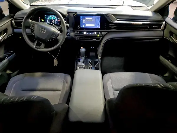 4T1DAACK8SU001647 2025 TOYOTA CAMRY - Image 8