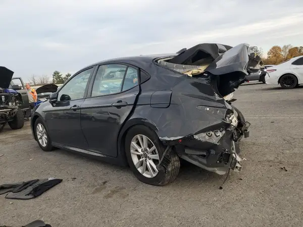 4T1DAACK8SU001678 2025 TOYOTA CAMRY - Image 2