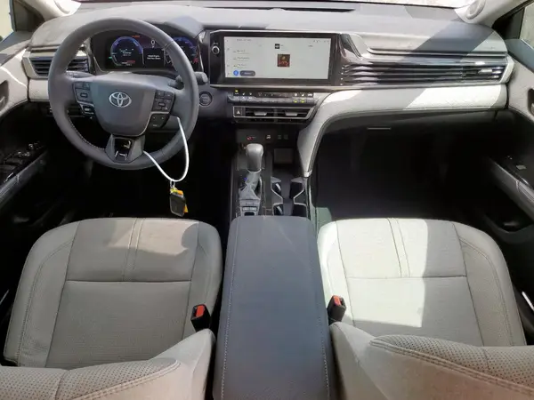 4T1DAACK8SU002748 2025 TOYOTA CAMRY - Image 8