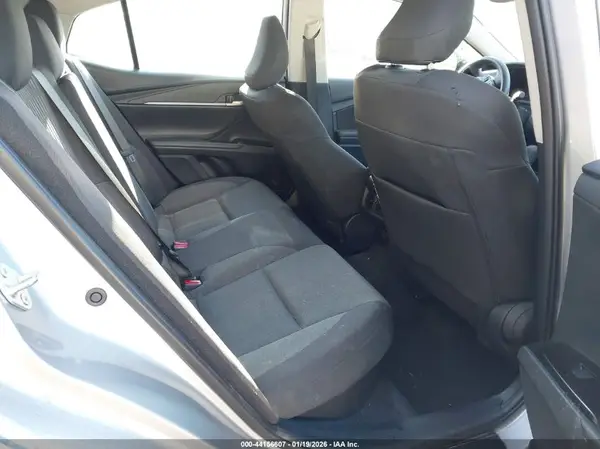 4T1DAACK8SU006332 2025 TOYOTA CAMRY - Image 8