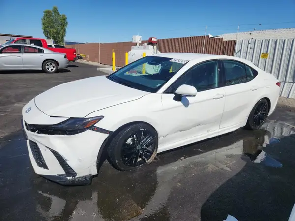 4T1DAACK8SU009134 2025 TOYOTA CAMRY - Image 1