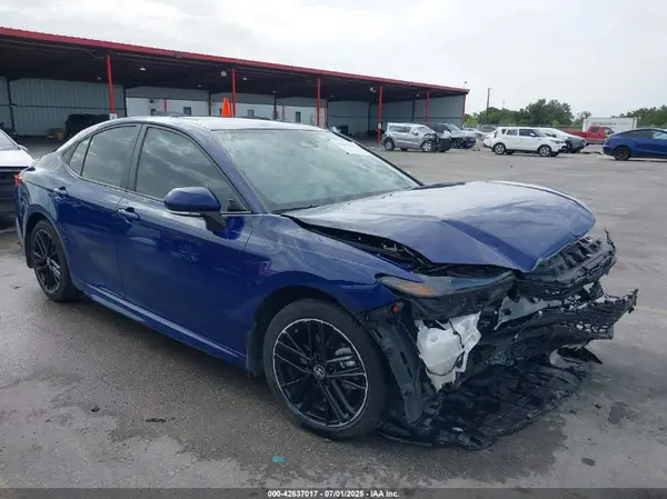 4T1DAACK8SU012163 2025 TOYOTA CAMRY - Image 1