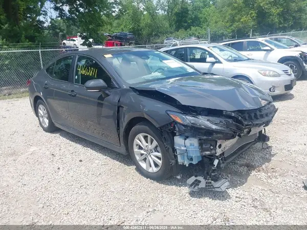 4T1DAACK8SU015581 2025 TOYOTA CAMRY - Image 1