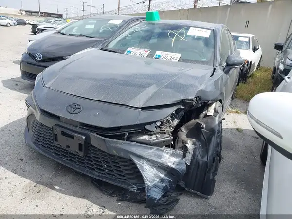 4T1DAACK8SU019520 2025 TOYOTA CAMRY - Image 2