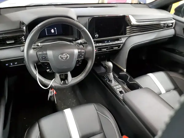 4T1DAACK8SU021865 2025 TOYOTA CAMRY - Image 8