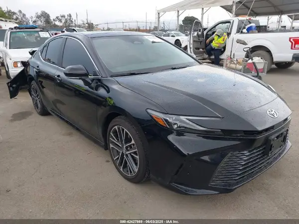 4T1DAACK8SU030470 2025 TOYOTA CAMRY - Image 1