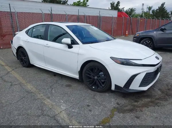 4T1DAACK8SU030954 2025 TOYOTA CAMRY - Image 1