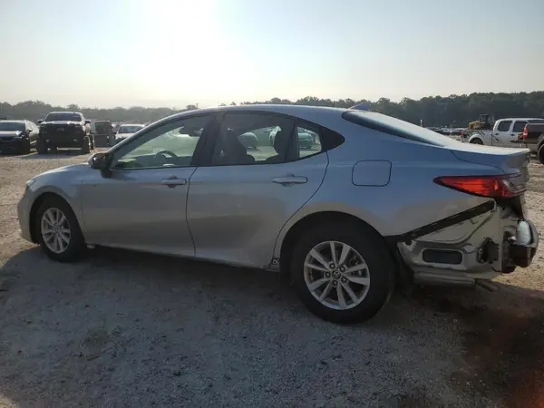 4T1DAACK8SU038262 2025 TOYOTA CAMRY - Image 2