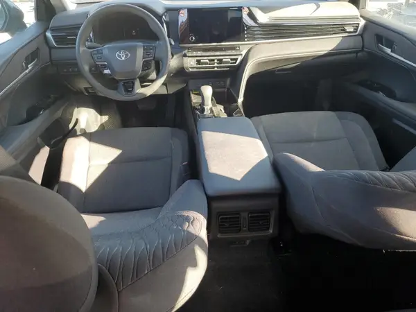 4T1DAACK8SU043302 2025 TOYOTA CAMRY - Image 8