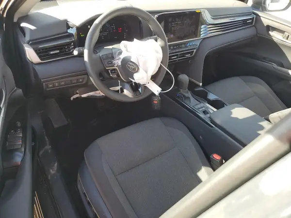 4T1DAACK8SU045860 2025 TOYOTA CAMRY - Image 8
