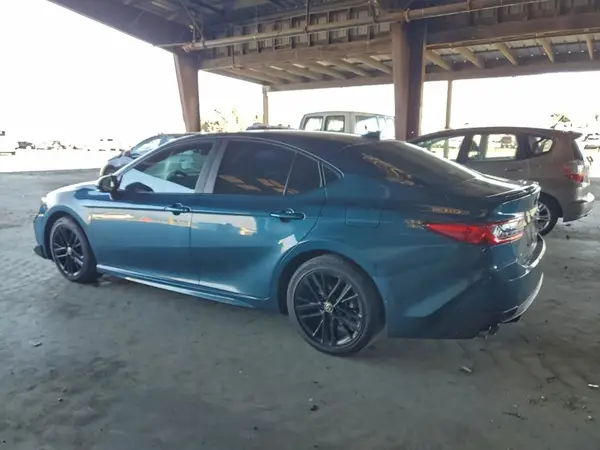 4T1DAACK8SU046264 2025 TOYOTA CAMRY - Image 2