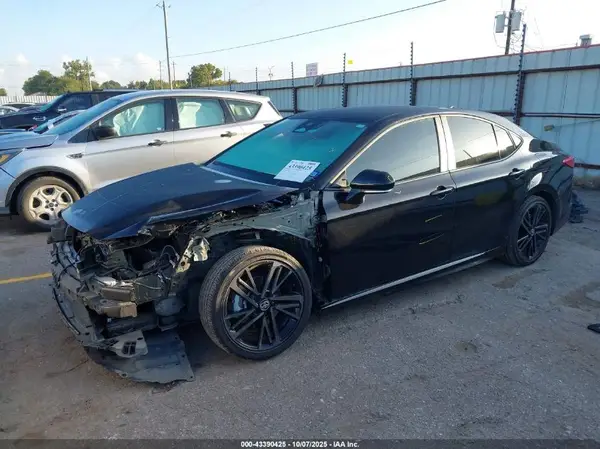 4T1DAACK8SU046491 2025 TOYOTA CAMRY - Image 2
