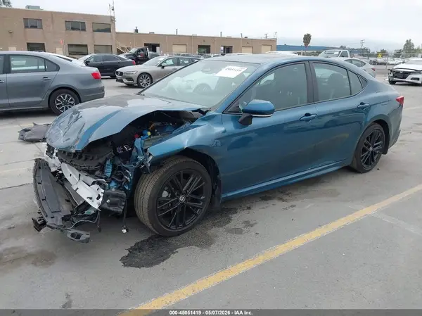 4T1DAACK8SU048404 2025 TOYOTA CAMRY - Image 2