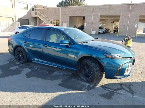 4T1DAACK8SU051433 2025 TOYOTA CAMRY - Image 1