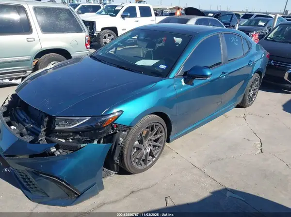 4T1DAACK8SU054266 2025 TOYOTA CAMRY - Image 2