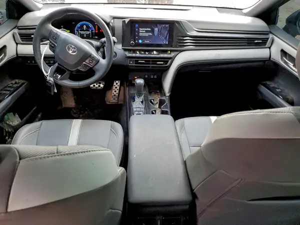 4T1DAACK8SU055627 2025 TOYOTA CAMRY - Image 8