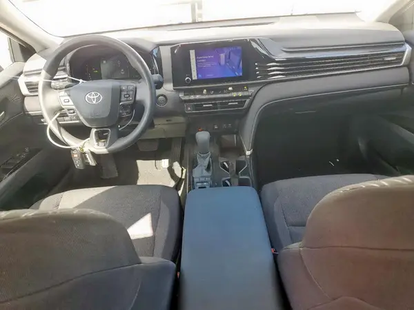 4T1DAACK8SU057765 2025 TOYOTA CAMRY - Image 8
