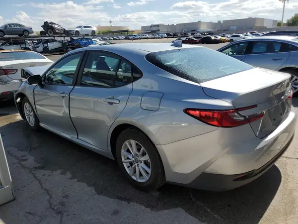 4T1DAACK8SU058480 2025 TOYOTA CAMRY - Image 2