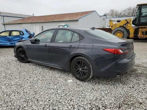4T1DAACK8SU068314 2025 TOYOTA CAMRY - Image 2