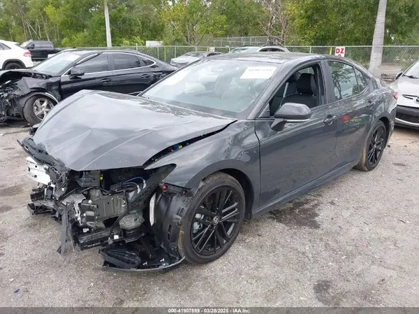 4T1DAACK8SU073819 2025 TOYOTA CAMRY - Image 2