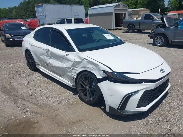 4T1DAACK8SU075358 2025 TOYOTA CAMRY - Image 1