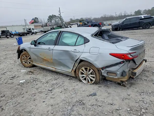 4T1DAACK8SU076350 2025 TOYOTA CAMRY - Image 2