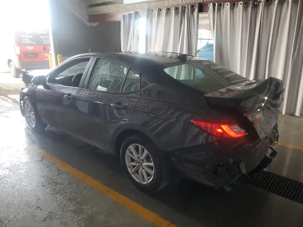 4T1DAACK8SU079698 2025 TOYOTA CAMRY - Image 2