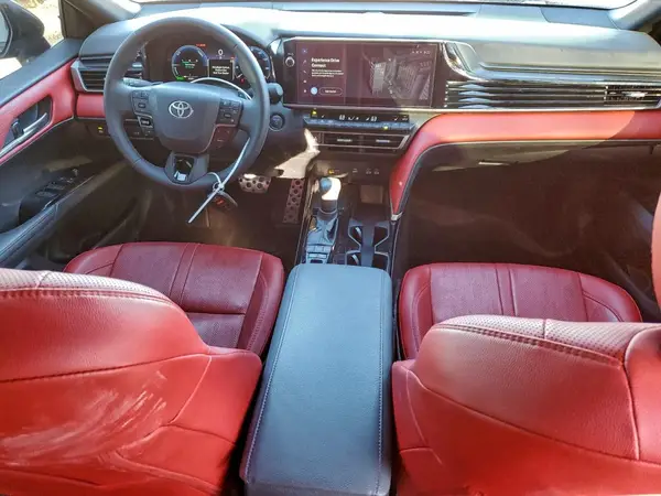 4T1DAACK8SU082505 2025 TOYOTA CAMRY - Image 8