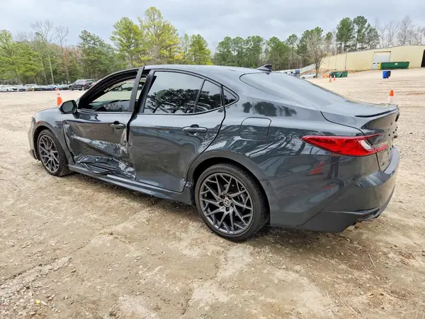 4T1DAACK8SU084108 2025 TOYOTA CAMRY - Image 2