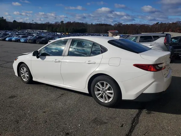 4T1DAACK8SU094878 2025 TOYOTA CAMRY - Image 2