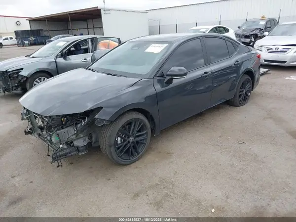 4T1DAACK8SU095304 2025 TOYOTA CAMRY - Image 2