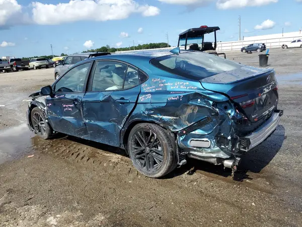 4T1DAACK8SU096243 2025 TOYOTA CAMRY - Image 2