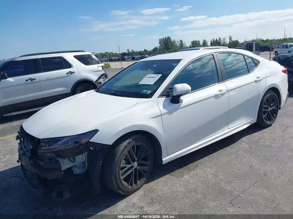 4T1DAACK8SU099322 2025 TOYOTA CAMRY - Image 2
