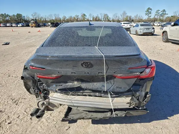 2025 TOYOTA CAMRY auction photo 6
