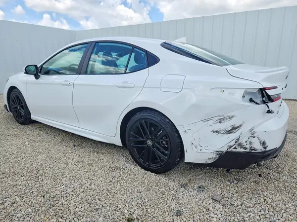 4T1DAACK8SU113056 2025 TOYOTA CAMRY - Image 2
